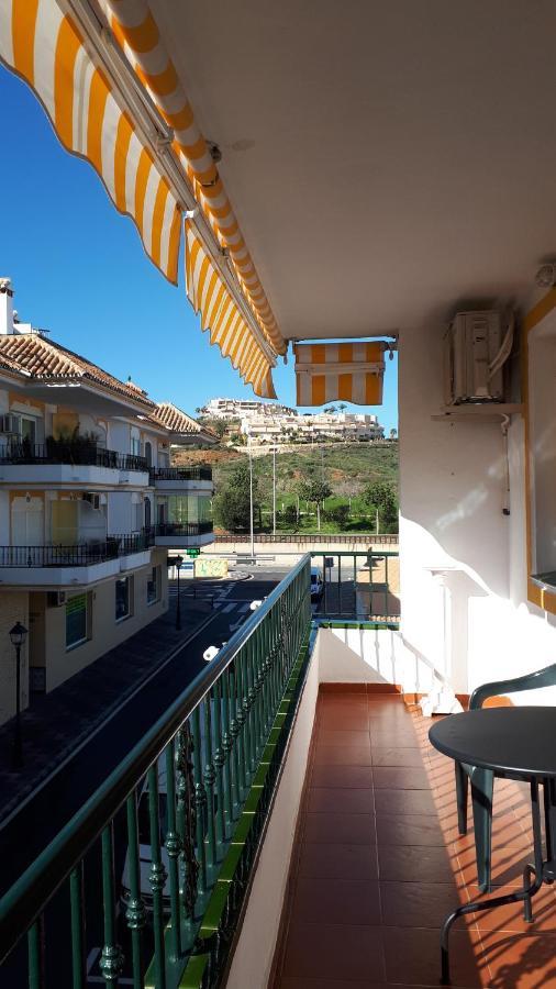 Calle Juzcar Uk Tv La Cala De Mijas Buitenkant foto